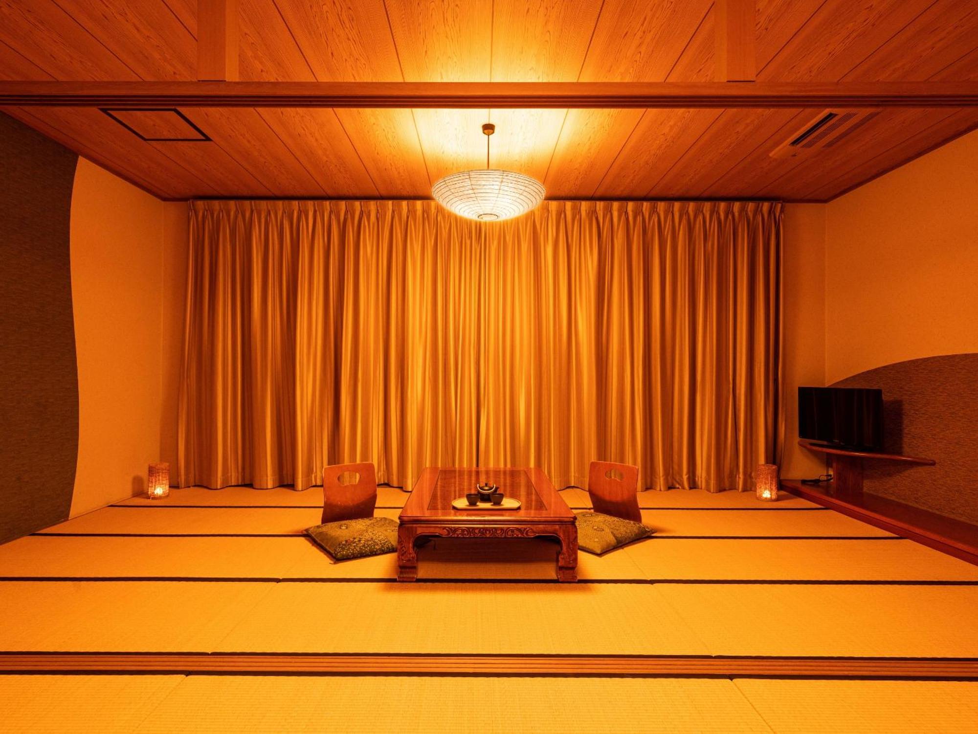 Ooedo Onsen Monogatari Premium Hotel Fugetsu Beppu Camera foto